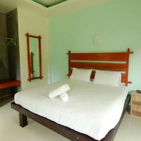 Baan Reenaa Lanta Ko Lanta Eksteriør bilde