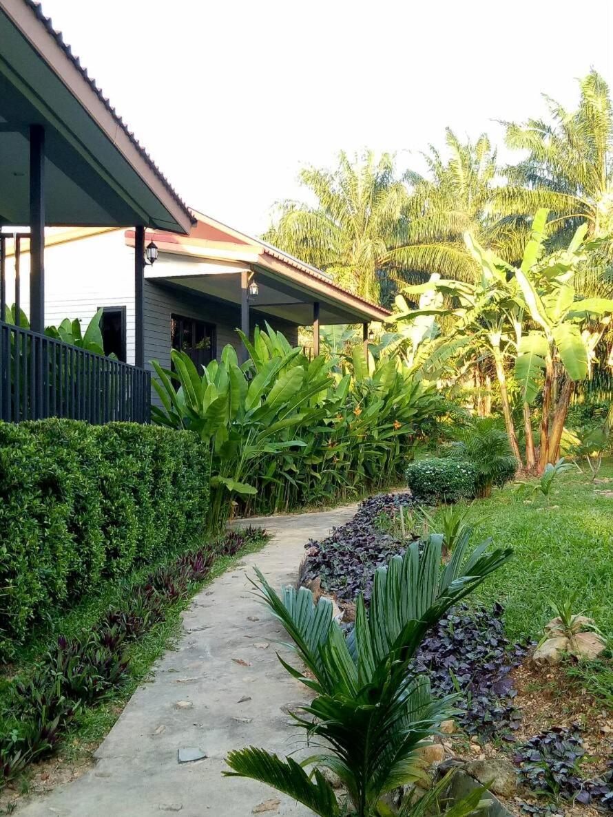 Baan Reenaa Lanta Ko Lanta Eksteriør bilde
